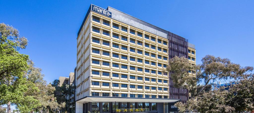Mantra Macarthur Hotel Canberra Exterior photo