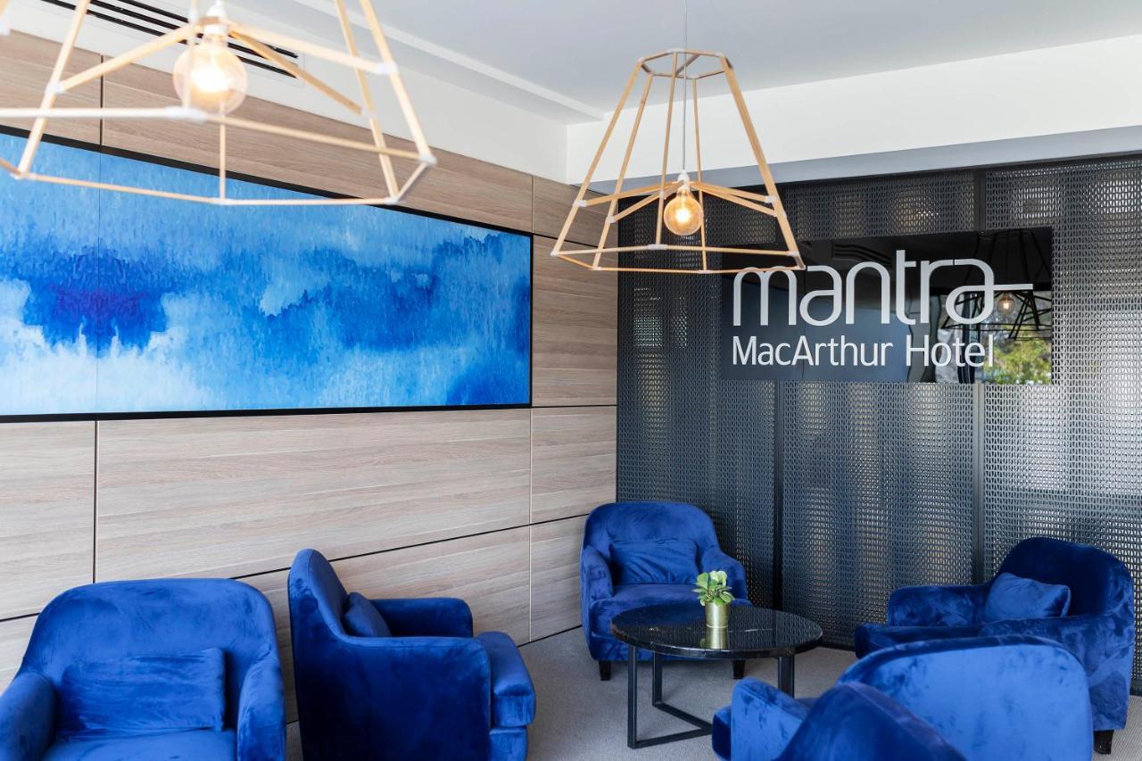 Mantra Macarthur Hotel Canberra Exterior photo